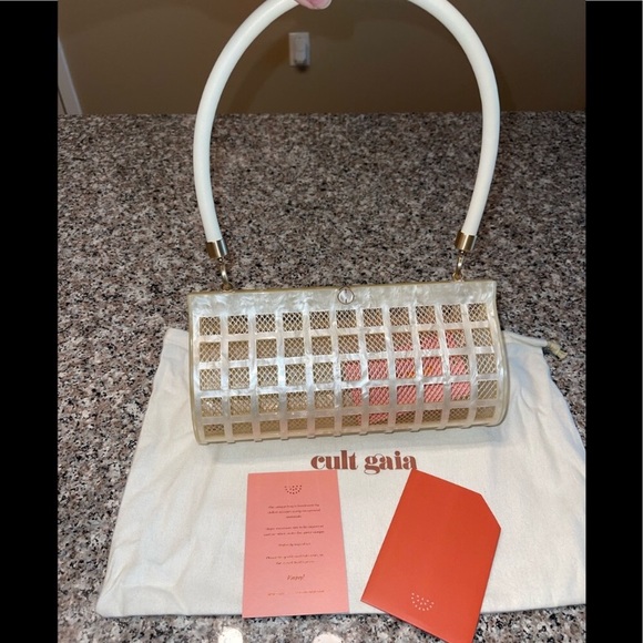 Alana shoulder bag Cult Gaia, ivory, nwt - Picture 11 of 15